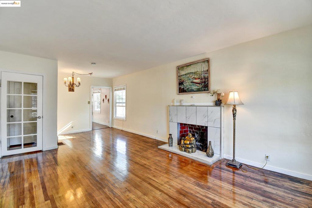 EL CERRITO - Residential