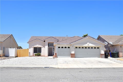 Photo of 13246 Davidson CIR, Victorville, CA 92392 (MLS # HD26140589)
