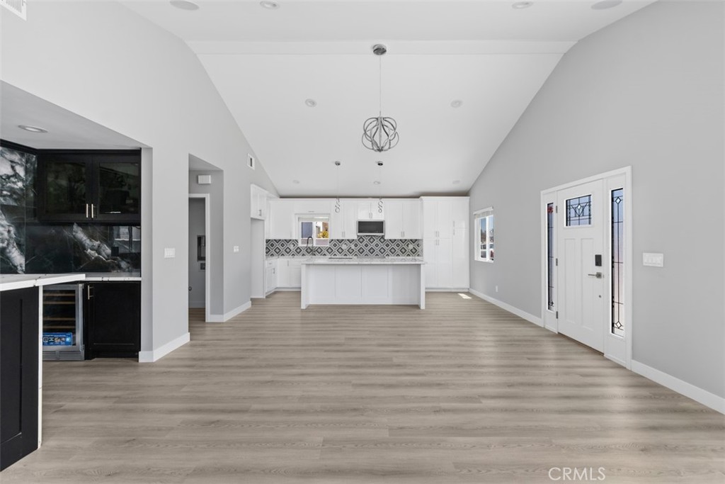 5671 Vonnie Lane