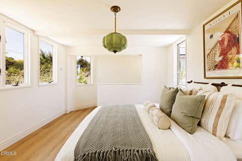 Tiny photo for 1275 N Hill Avenue, Pasadena, CA 91104 (MLS # P1-28078)