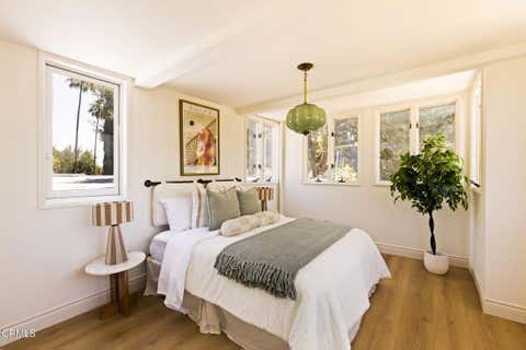 Tiny photo for 1275 N Hill Avenue, Pasadena, CA 91104 (MLS # P1-28078)