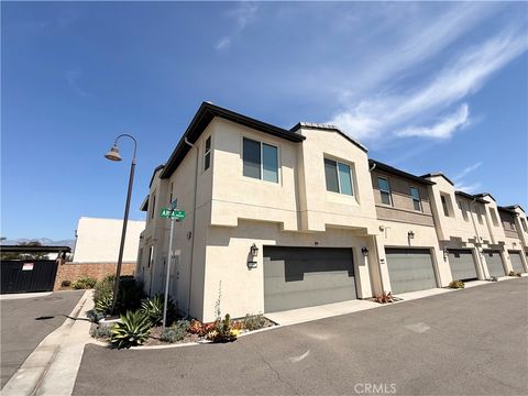1 Aria St South El Monte CA 91733