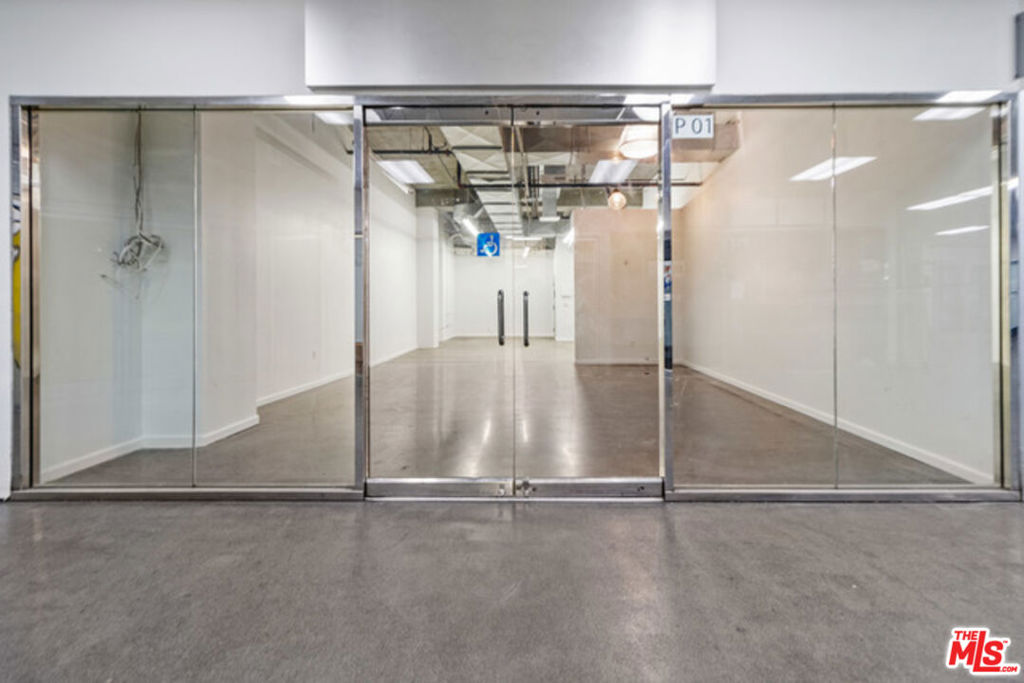 Remodeled and move-in ready commercial space in the heart of Downtown LA's Industrial District. This clean and updated unit features a private bathroom and parking just steps from the entrance. Bright, well-maintained, and ready for immediate occupancy-buyers to verify permitted uses with the city. A great opportunity in a high-demand location. Property is being sold as-is, with no guarantees or warranties made by the seller or broker; buyers are advised to conduct their own due diligence regarding condition, permitted uses, and zoning.
