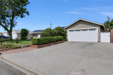MLS: CV26160339