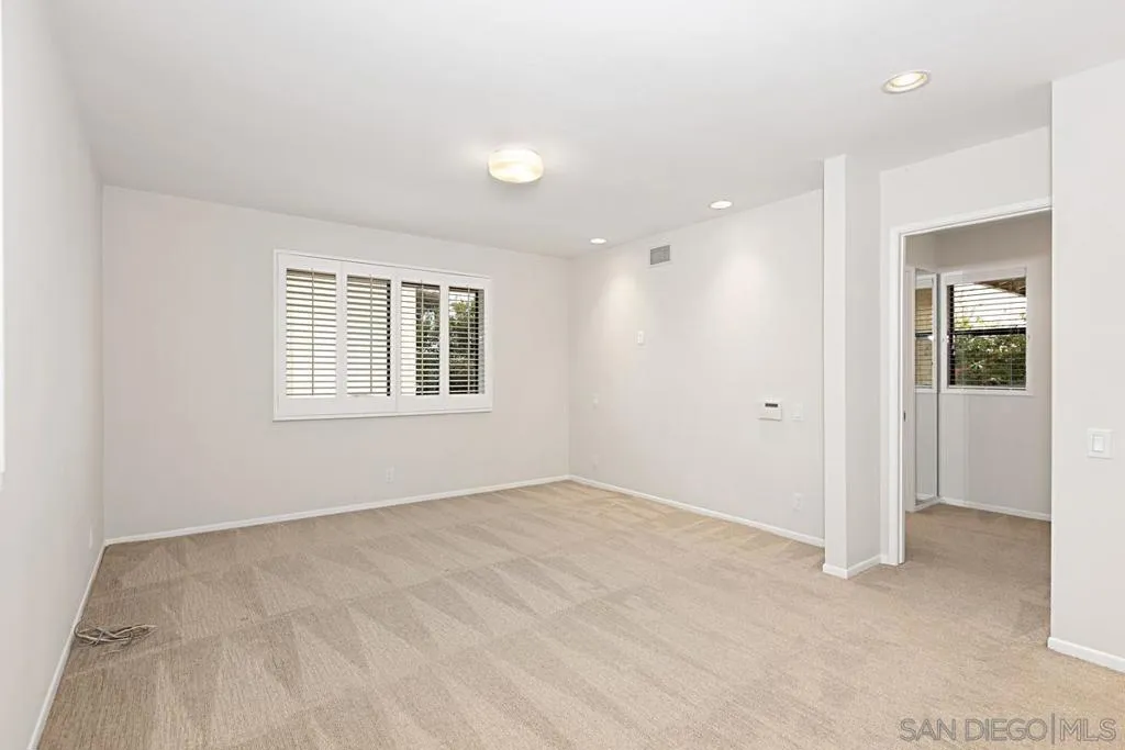 La Jolla, California 92037, United States, 5 Bedrooms Bedrooms, ,4 BathroomsBathrooms,Residential,Active,243608