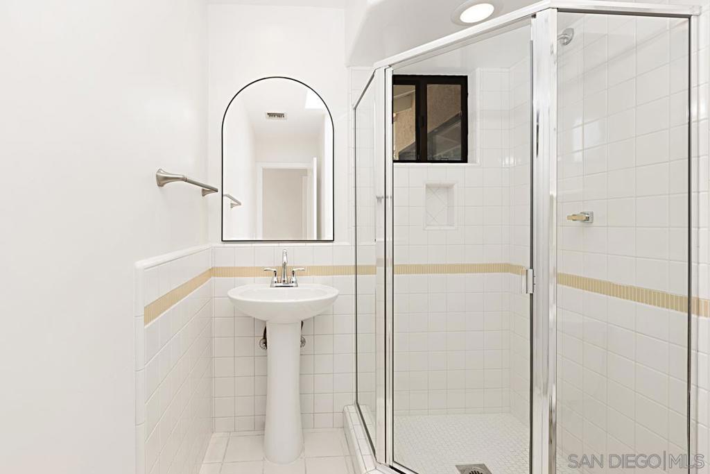 La Jolla - Residential Lease