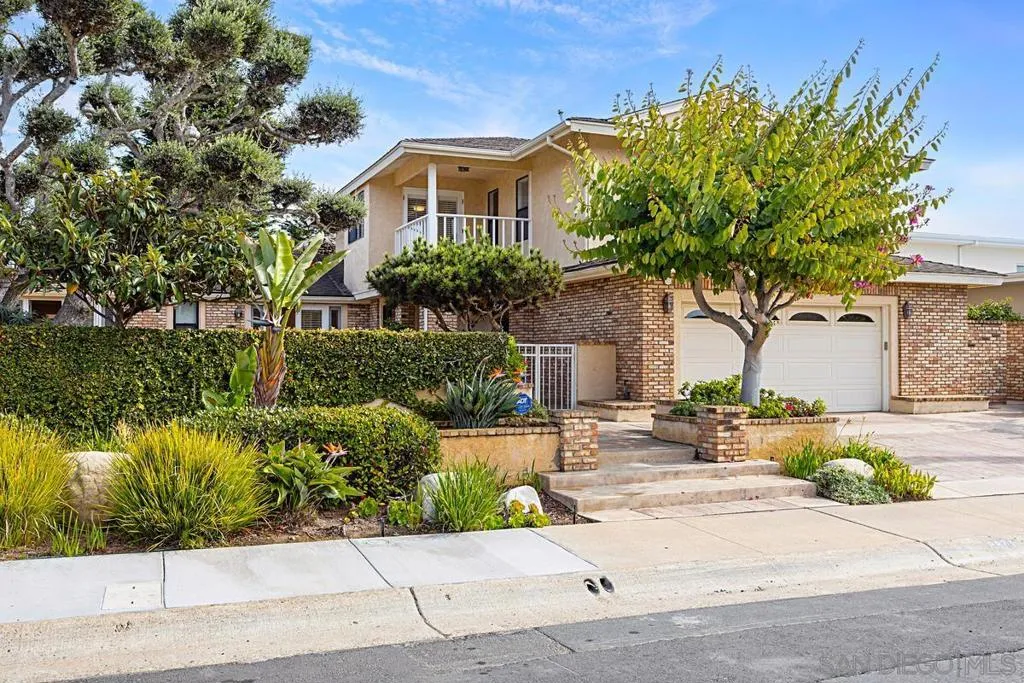 La Jolla, California 92037, United States, 5 Bedrooms Bedrooms, ,4 BathroomsBathrooms,Residential,Active,243608
