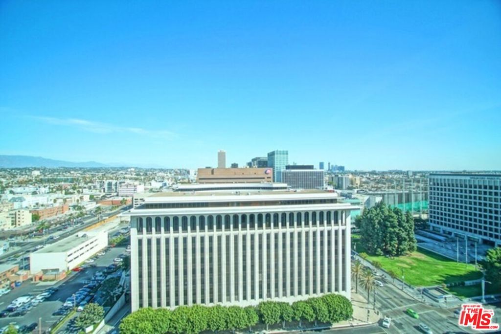 3785 Wilshire Boulevard 2010
