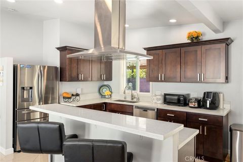 13581 Yosemite Drive Westminster CA 92683