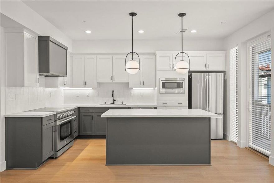 CONSTRUCTION COMPLETE & MOVE-IN READY!  EXCEPTIONAL VALUE + TRANSPARENT PRICING!!! - similar units have sold for $1,625,000-$1,643,000, see 220 Carroll Unit 2 & 222 Carroll Unit 4. Discover the epitome of luxurious urban living in this stunning 3-bedroom, 2.5-bath, 3-story townhome, located in the heart of Sunnyvale's Heritage District. Just steps away from the iconic Murphy Street, this home offers unparalleled access to Downtown Sunnyvale's vibrant shops and restaurants, blending convenience with leisure. Designed with an open floor plan, the townhome is bathed in natural light and features high-end finishes throughout. Enjoy a super convenient location with a short commute to major tech giants in Silicon Valley. Commuting is effortless with the attached 1-car garage and nearby Caltrain access. Each of the units includes 2.2KW owned solar (not leased), providing long-term value and sustainability. Plus, enjoy peace of mind with a 10-year builder warranty included with every brand-new unit.