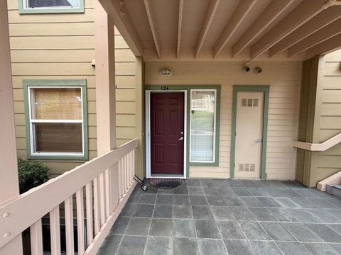 Photo of 268 Bluebonnet Lane #124, Scotts Valley, CA 95066 (MLS # ML82045818)