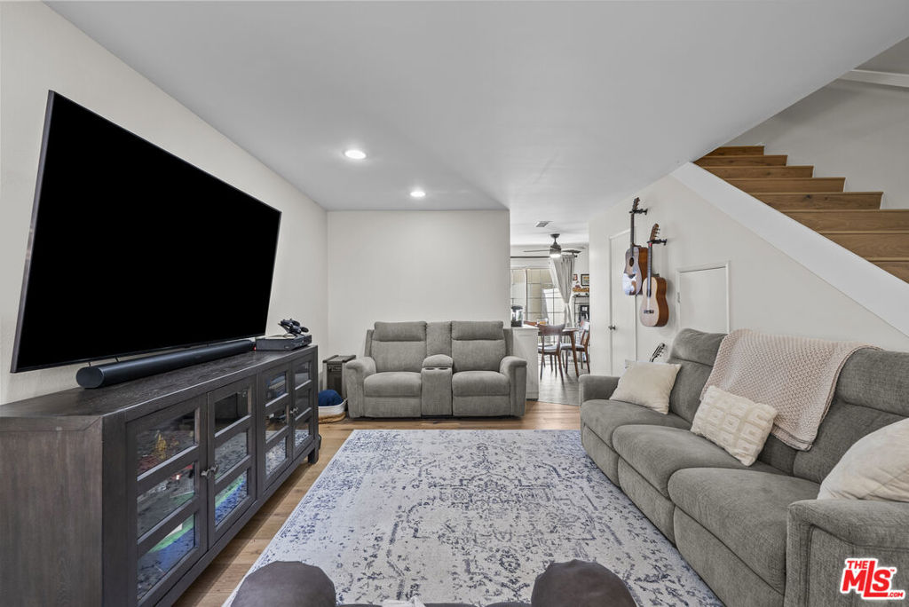 19124 Hamlin Street 4