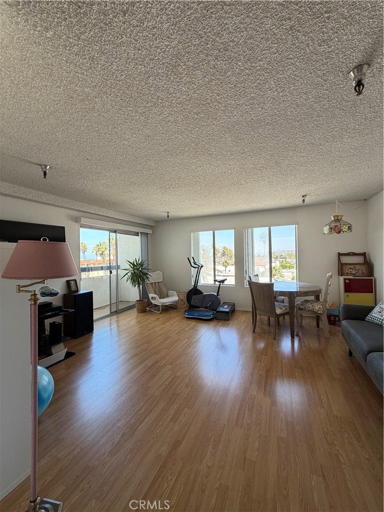 200 S Catalina Avenue 407