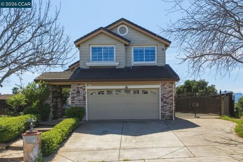 Photo of 4172 Amargosa Dr, Antioch, CA 94531 (MLS # 41127515)