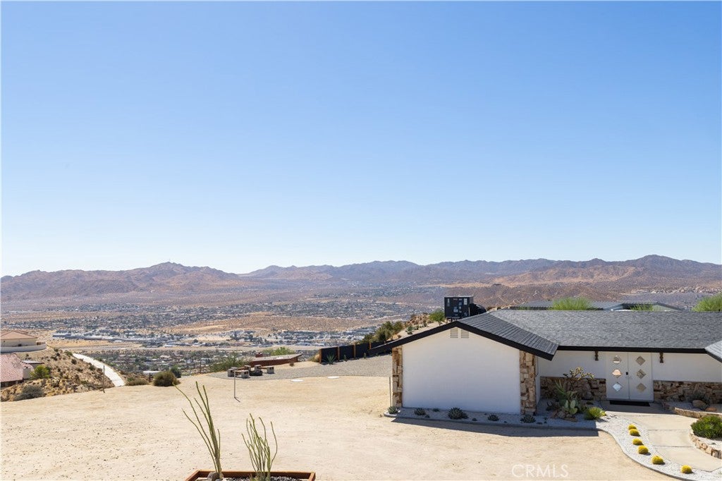 57044 Juarez Court