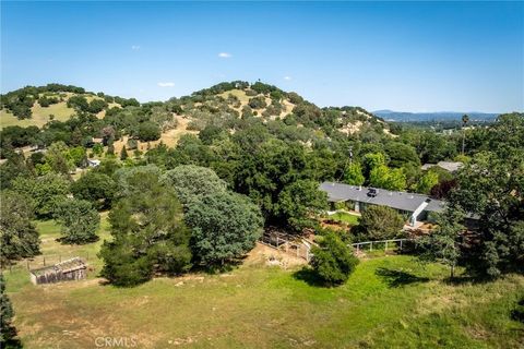 Tiny photo for 6975 San Gabriel Rd, Atascadero, CA 93422 (MLS # SC26086860)