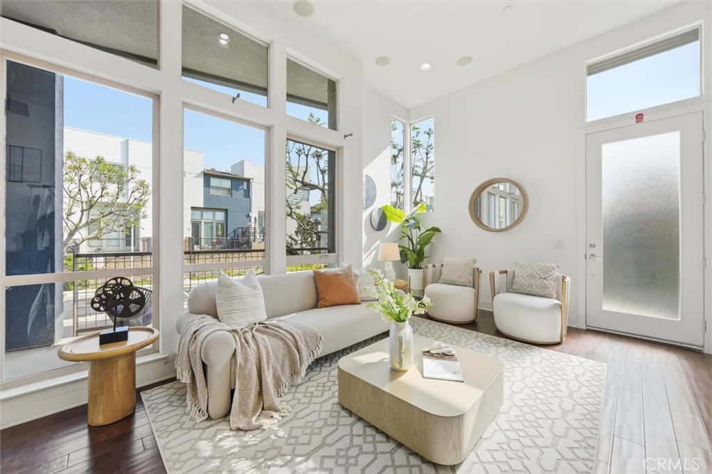 5506 W 149th Place 5