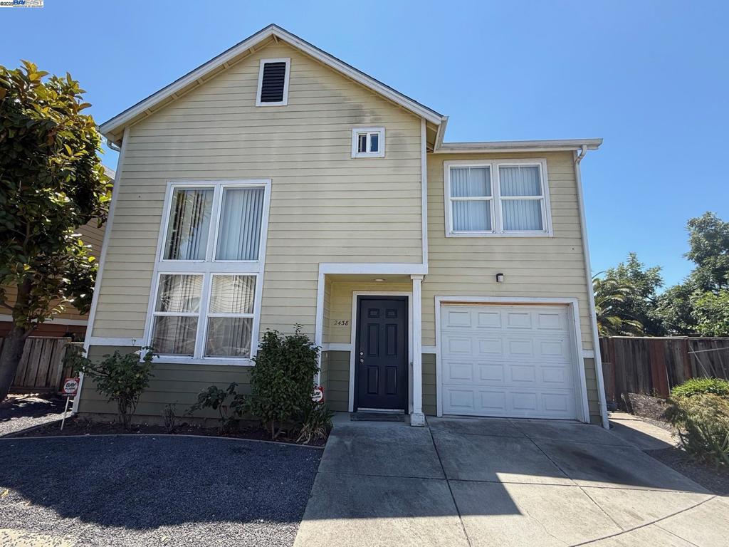 2438 Savannah Court