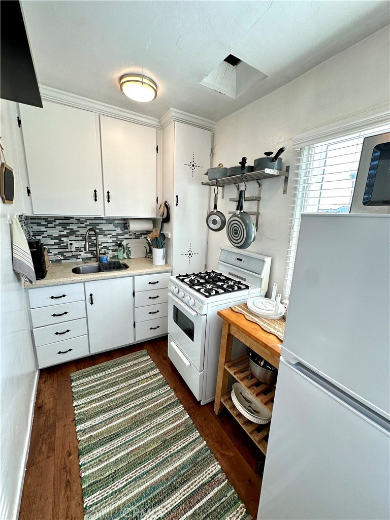 Custom - Residential Lease