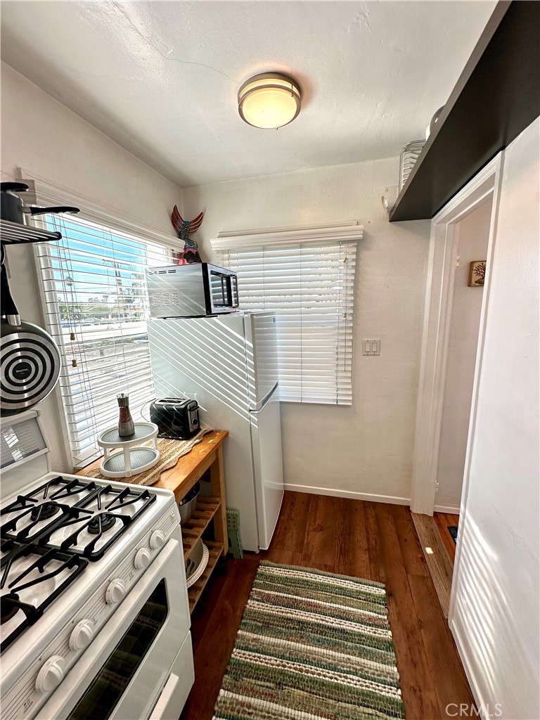 Custom - Residential Lease