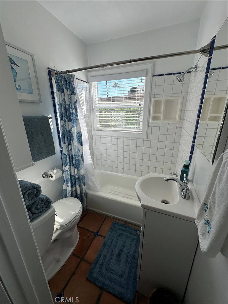 Custom - Residential Lease