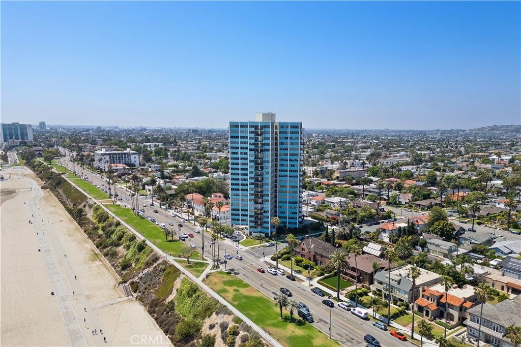 listing image 130722293584924159121