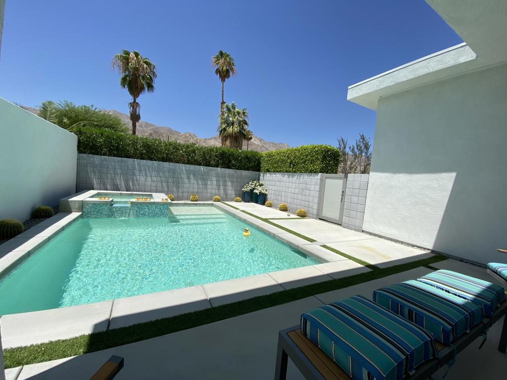 La Quinta Cove - Residential