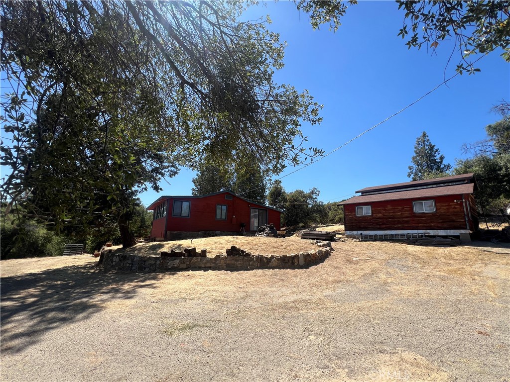 56554 Road 200