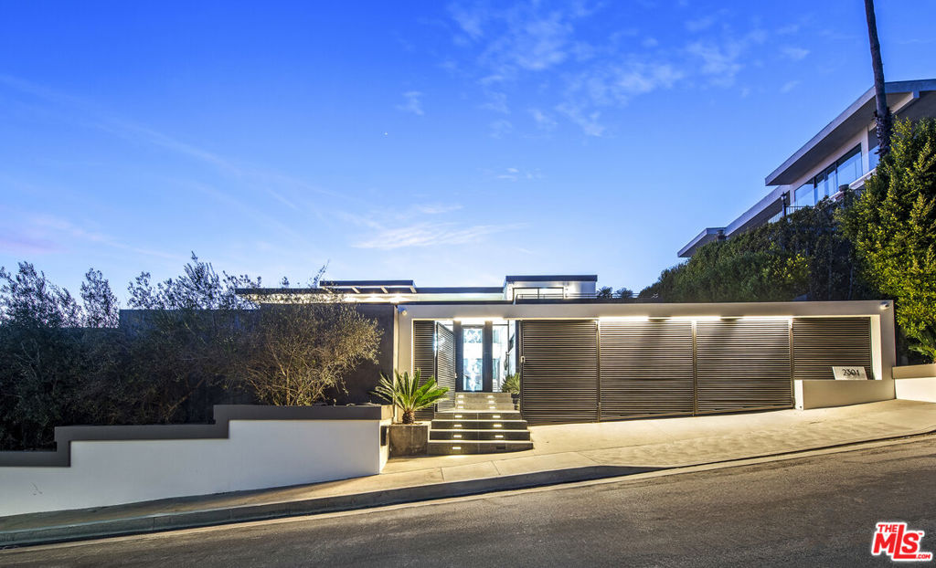 2301 Hercules Drive