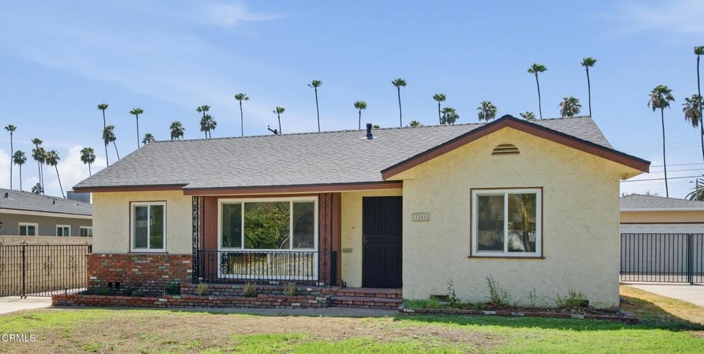 1201 N Alameda Avenue