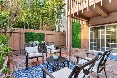 2600 Torrey Pines Rd B17 La Jolla CA 92037