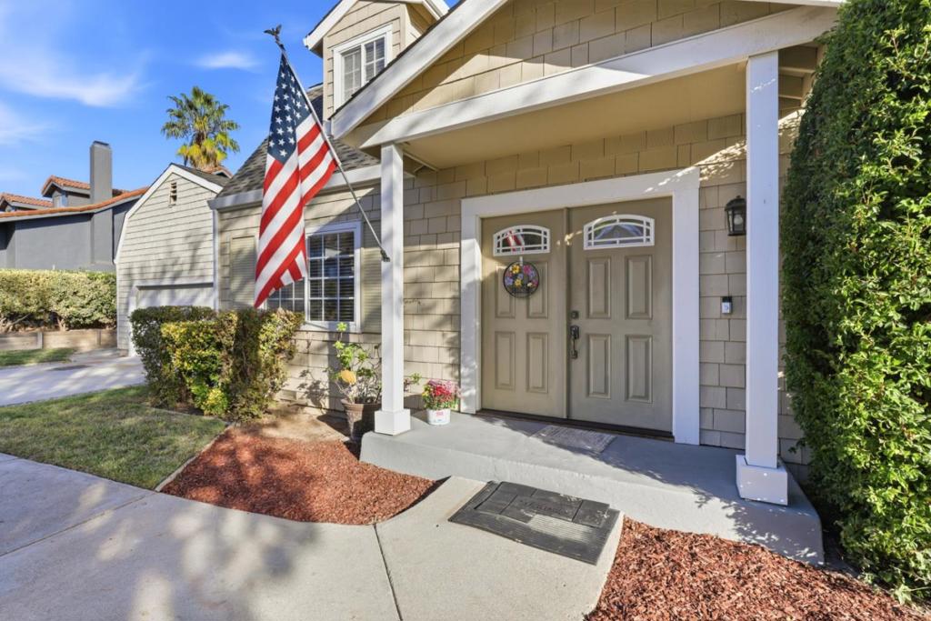 1701 Mantelli Drive