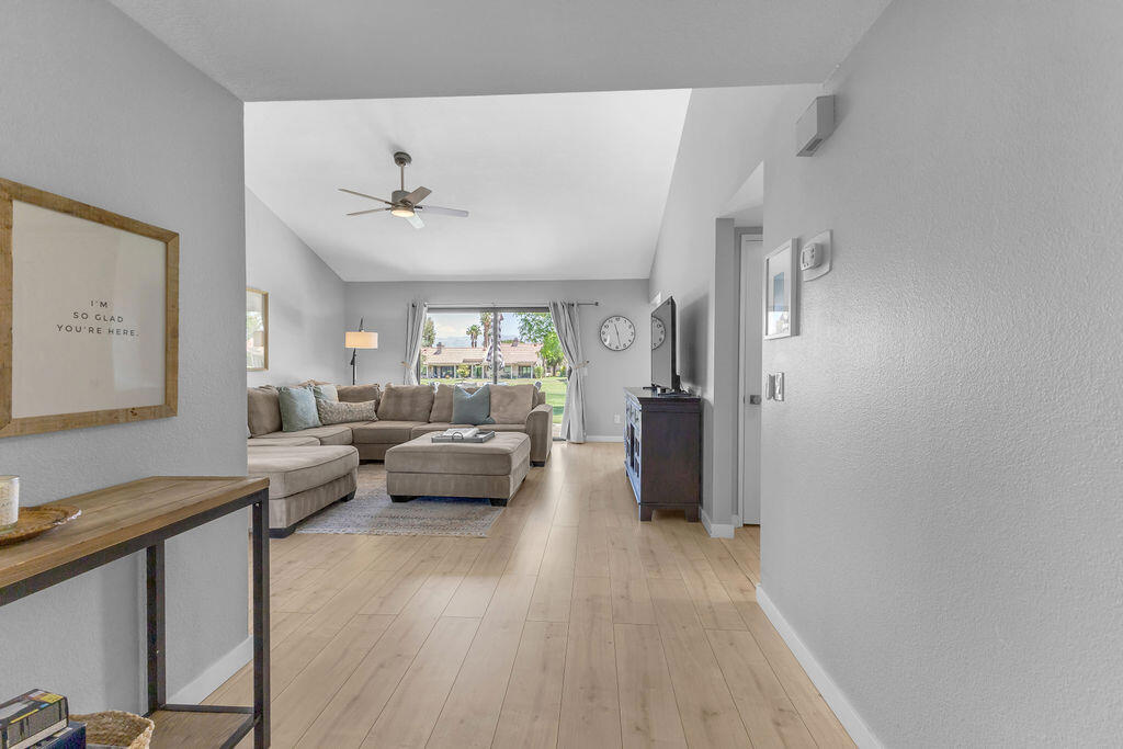 41640 Jupiter Hills Court