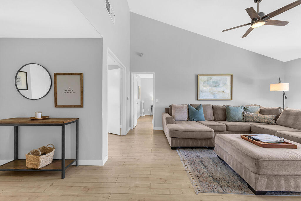 41640 Jupiter Hills Court