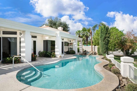 Photo of 75040 Inverness Drive, Indian Wells, CA 92210 (MLS # 219153898DA)
