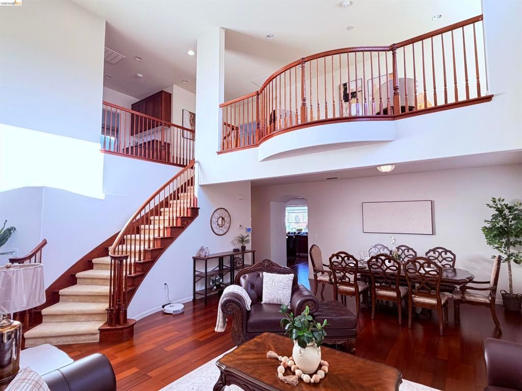 210 Tanglewood Drive