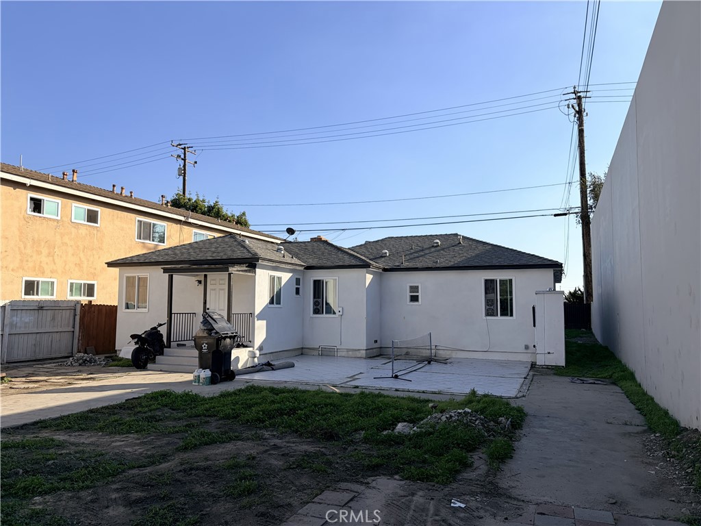 3515 W Commonwealth Avenue