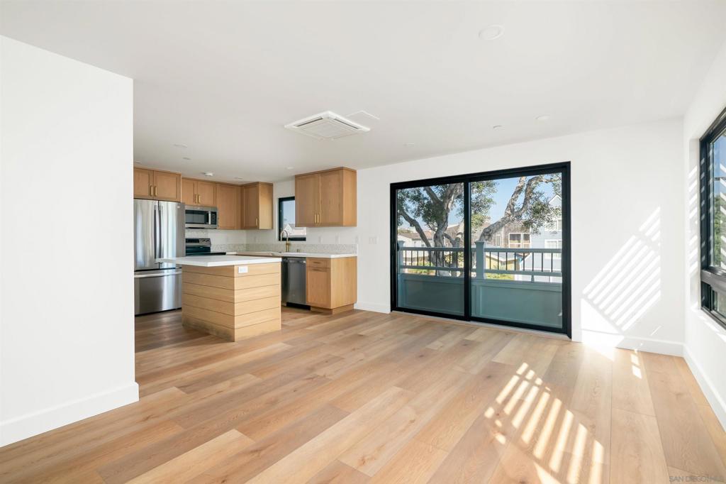 Mission Beach - Residential
