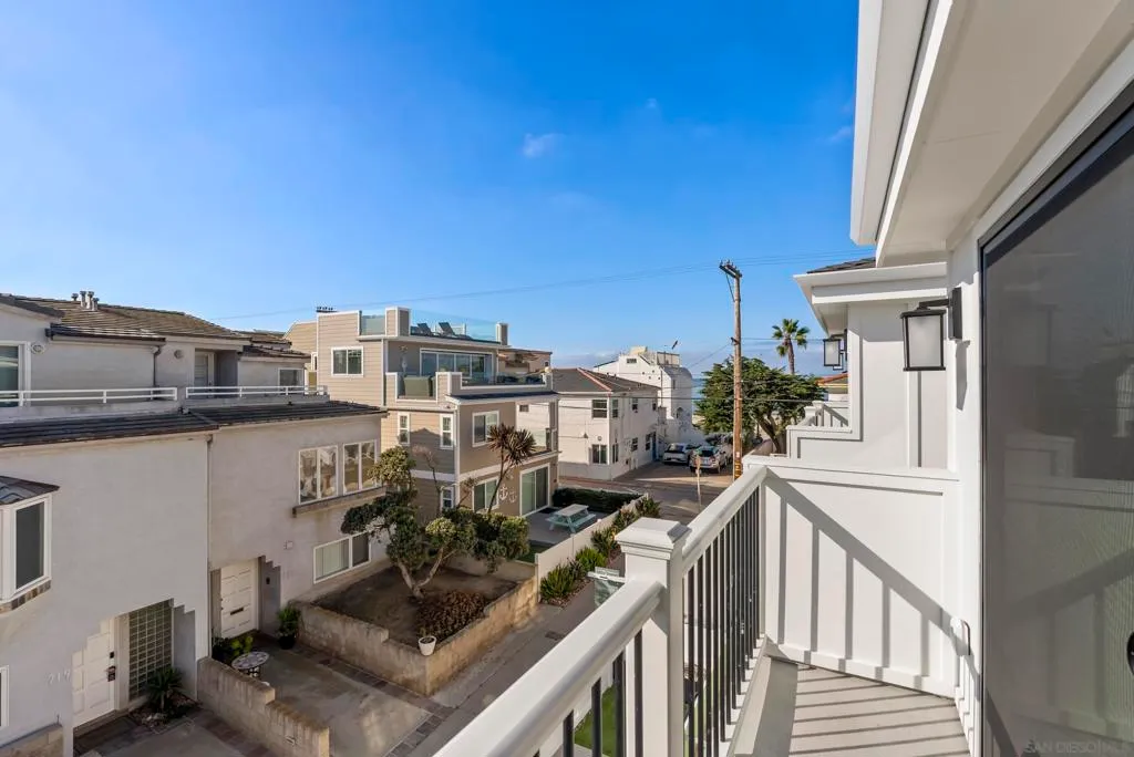 San Diego, California 92109, United States, 4 Bedrooms Bedrooms, ,4 BathroomsBathrooms,Residential,Active,224676