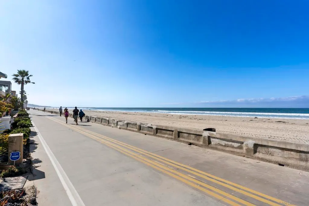 San Diego, California 92109, United States, 4 Bedrooms Bedrooms, ,4 BathroomsBathrooms,Residential,Active,224676