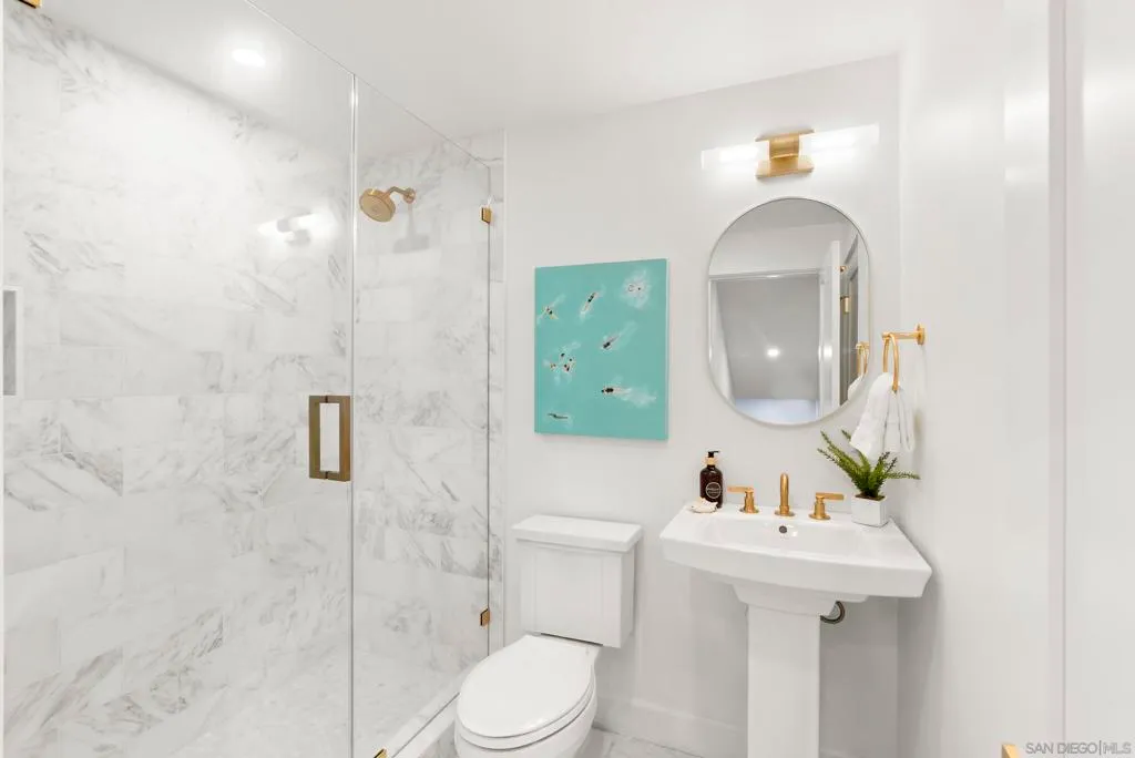 San Diego, California 92109, United States, 4 Bedrooms Bedrooms, ,4 BathroomsBathrooms,Residential,Active,224676