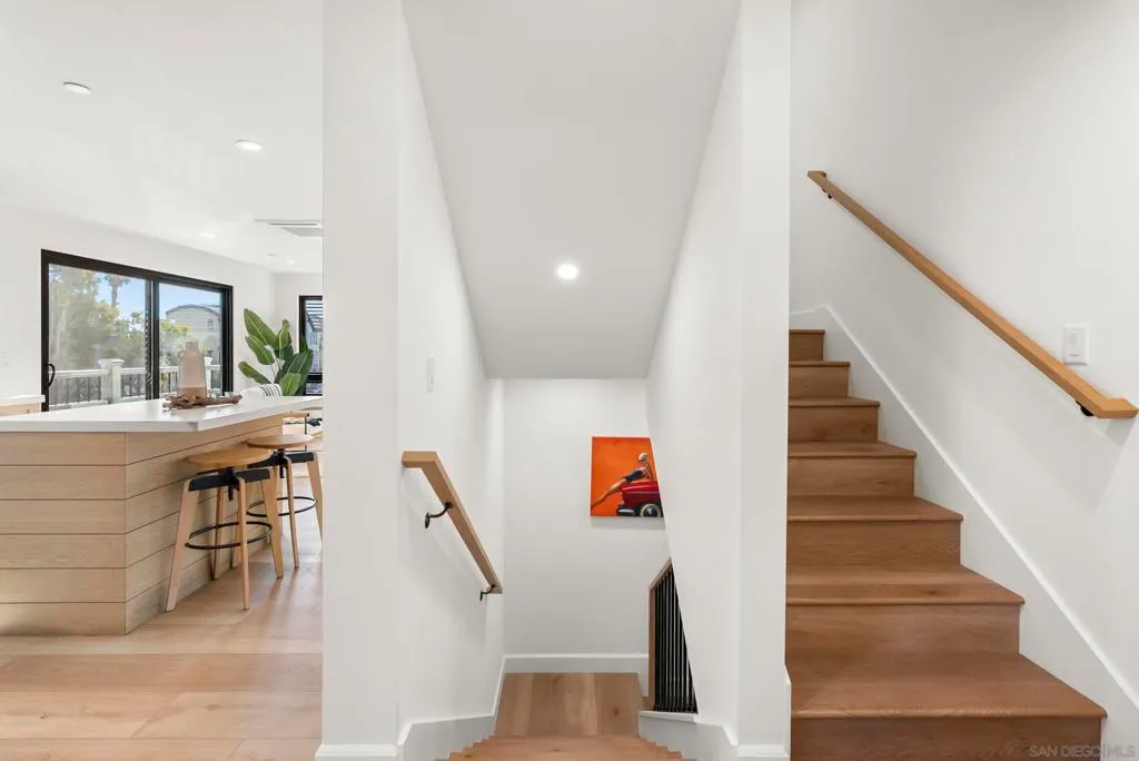 San Diego, California 92109, United States, 4 Bedrooms Bedrooms, ,4 BathroomsBathrooms,Residential,Active,224676