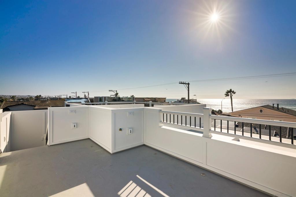 Mission Beach - Residential
