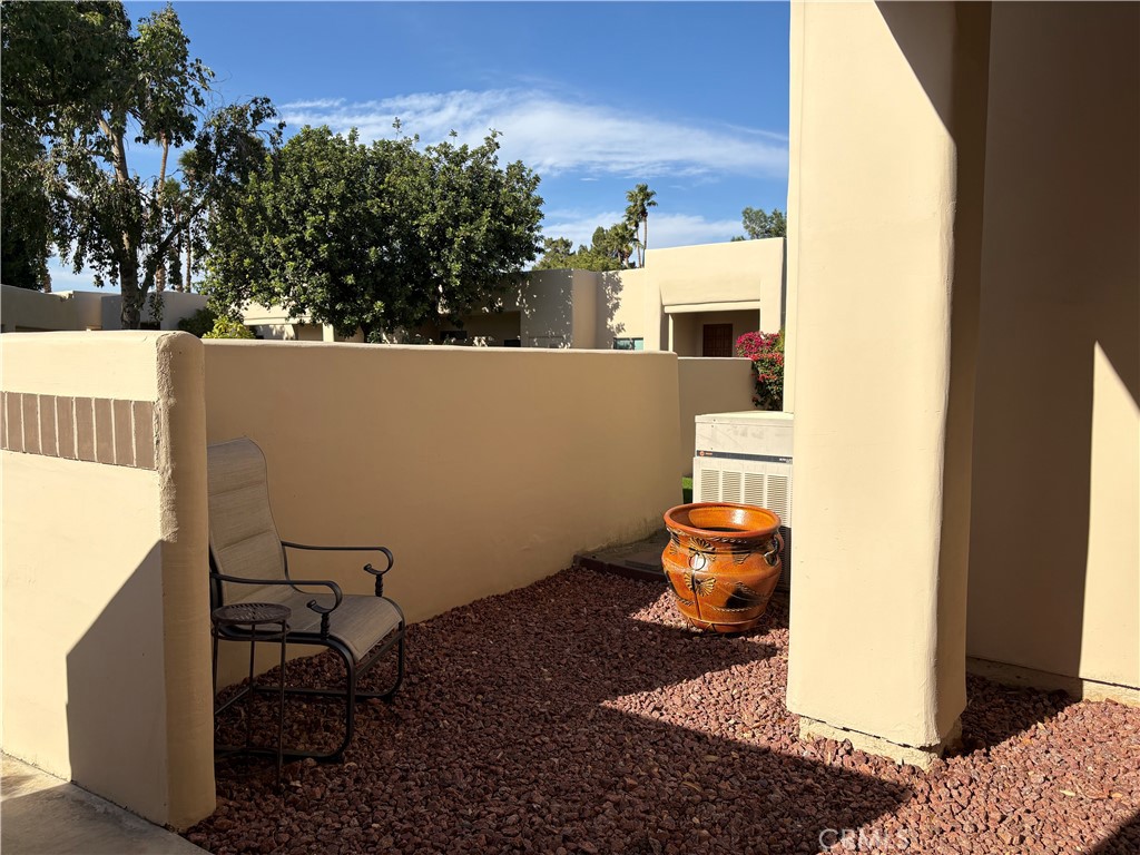 Properties 1 67338 W Chimayo