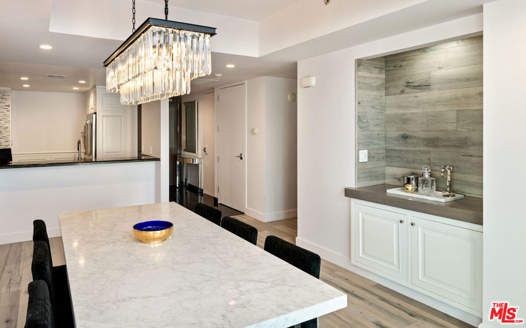 10520 Wilshire Boulevard 505