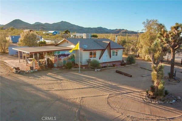 164 OLD WOMAN SPRINGS RD, YUCCA VALLEY, CA 92284 - Image 901b35e634bca4a44daa25f8b3f64fae/4139021304