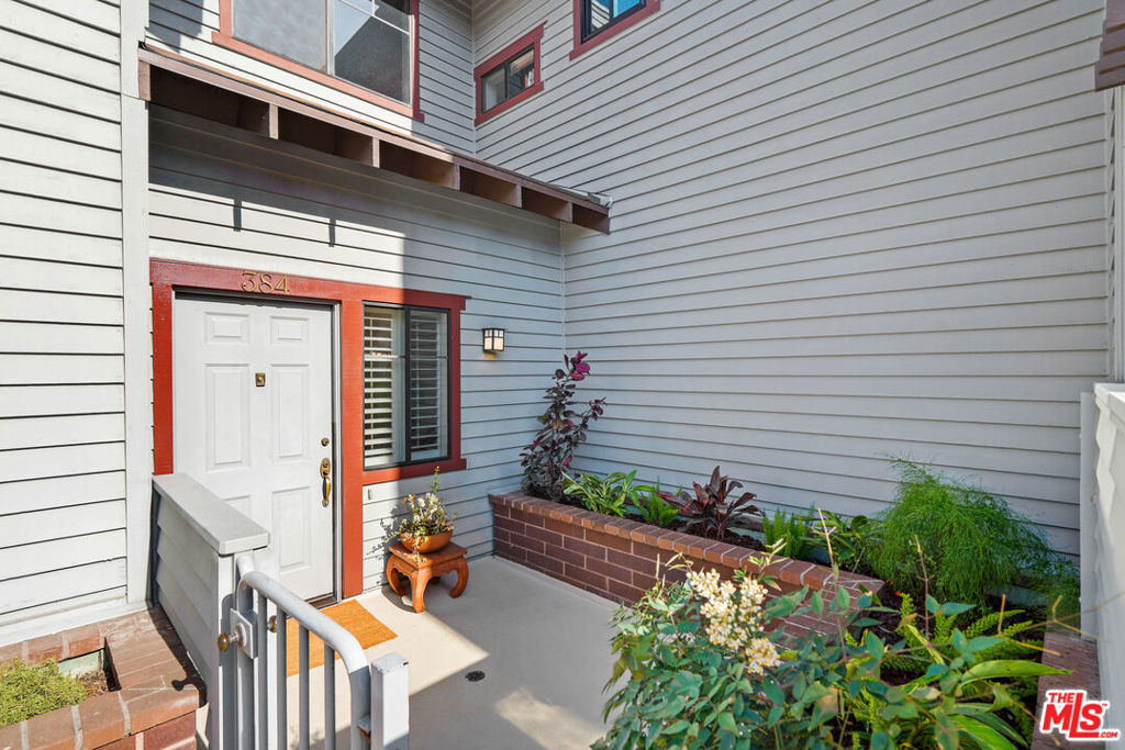 384 E Del Mar Boulevard