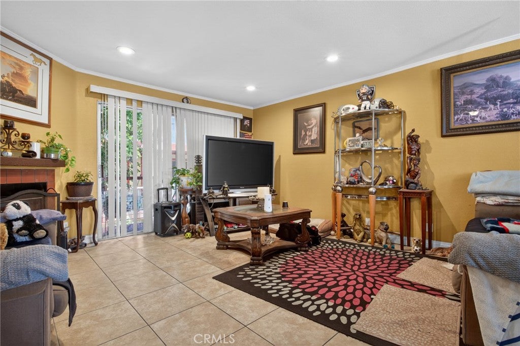 14287 foothill Boulevard 14