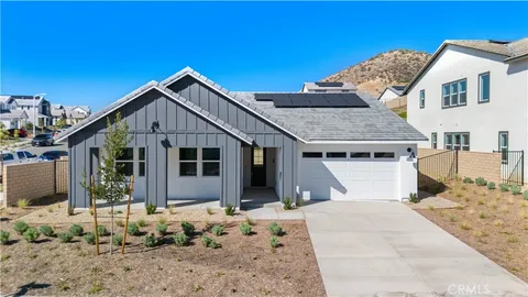 30105 Hillside Place, Castaic, CA 91384 - MLS#: SR25237121