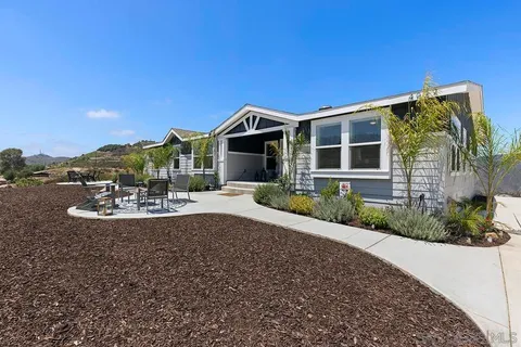 4027 Sumac Summit Smt, Fallbrook, CA 92028 - MLS#: 250034433SD